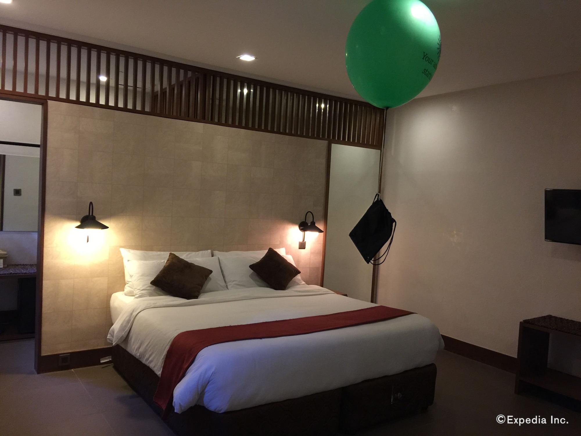 Hotel The Funny Lion - Coron Extérieur photo