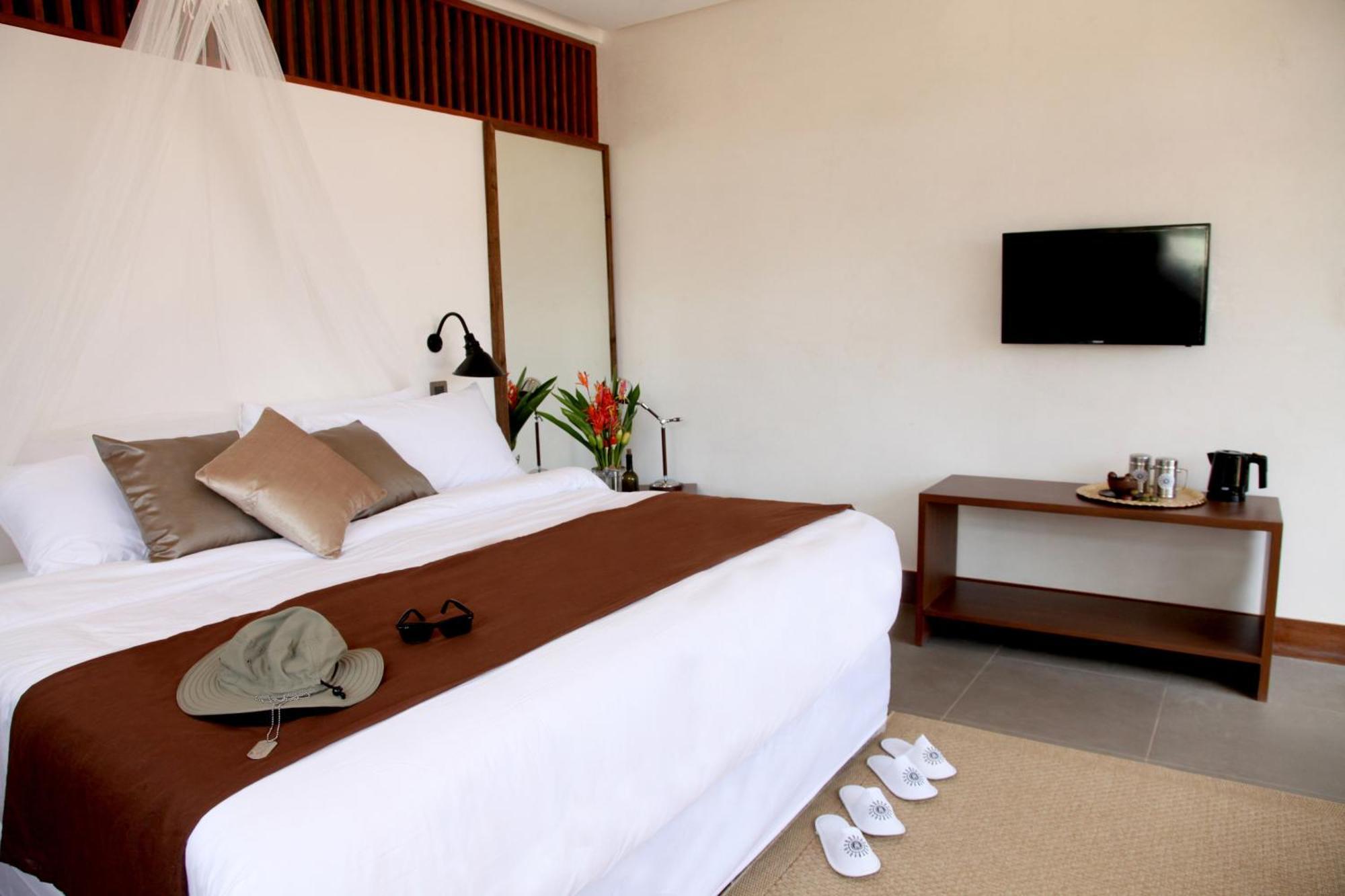 Hotel The Funny Lion - Coron Extérieur photo