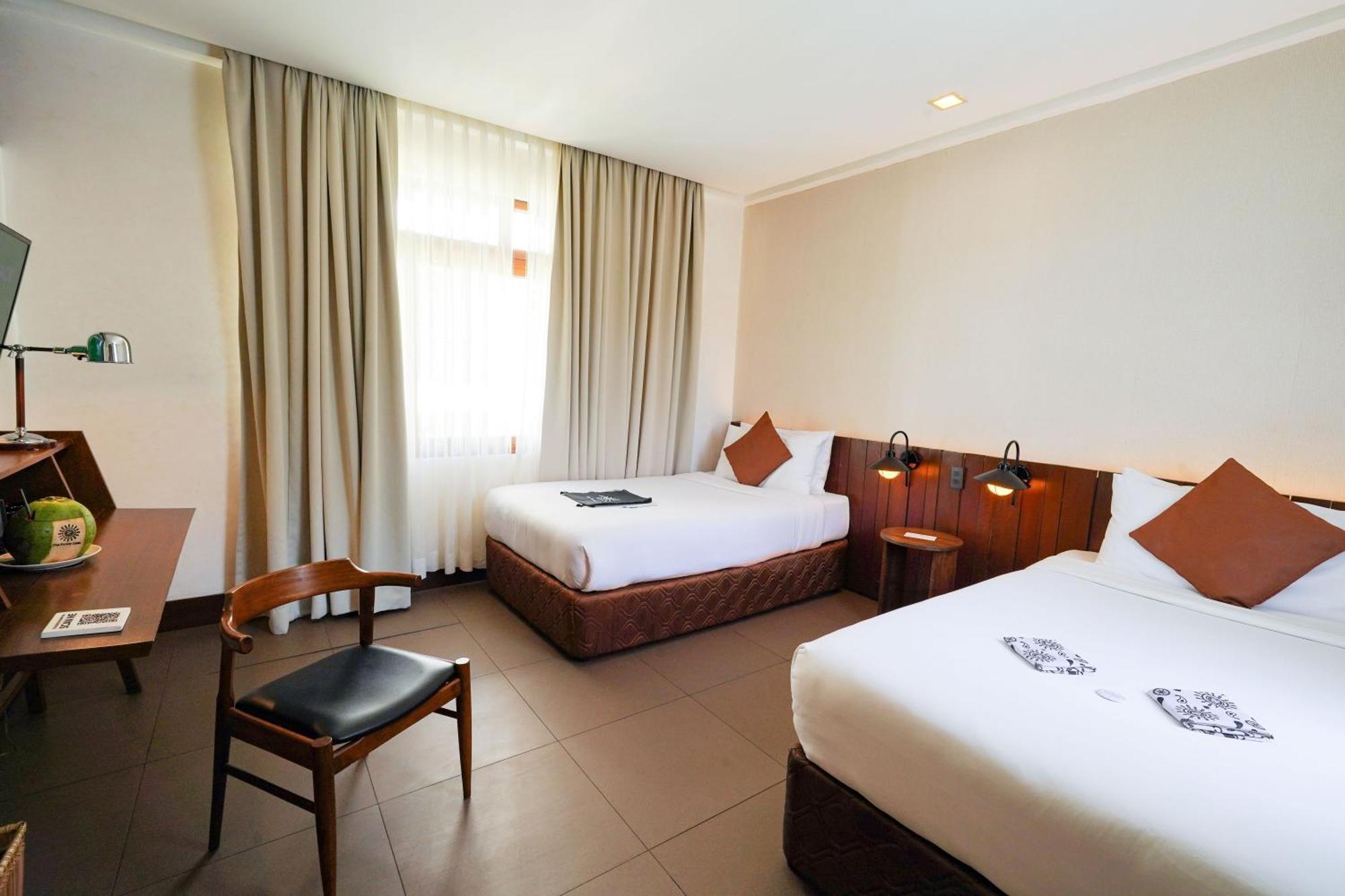 Hotel The Funny Lion - Coron Extérieur photo