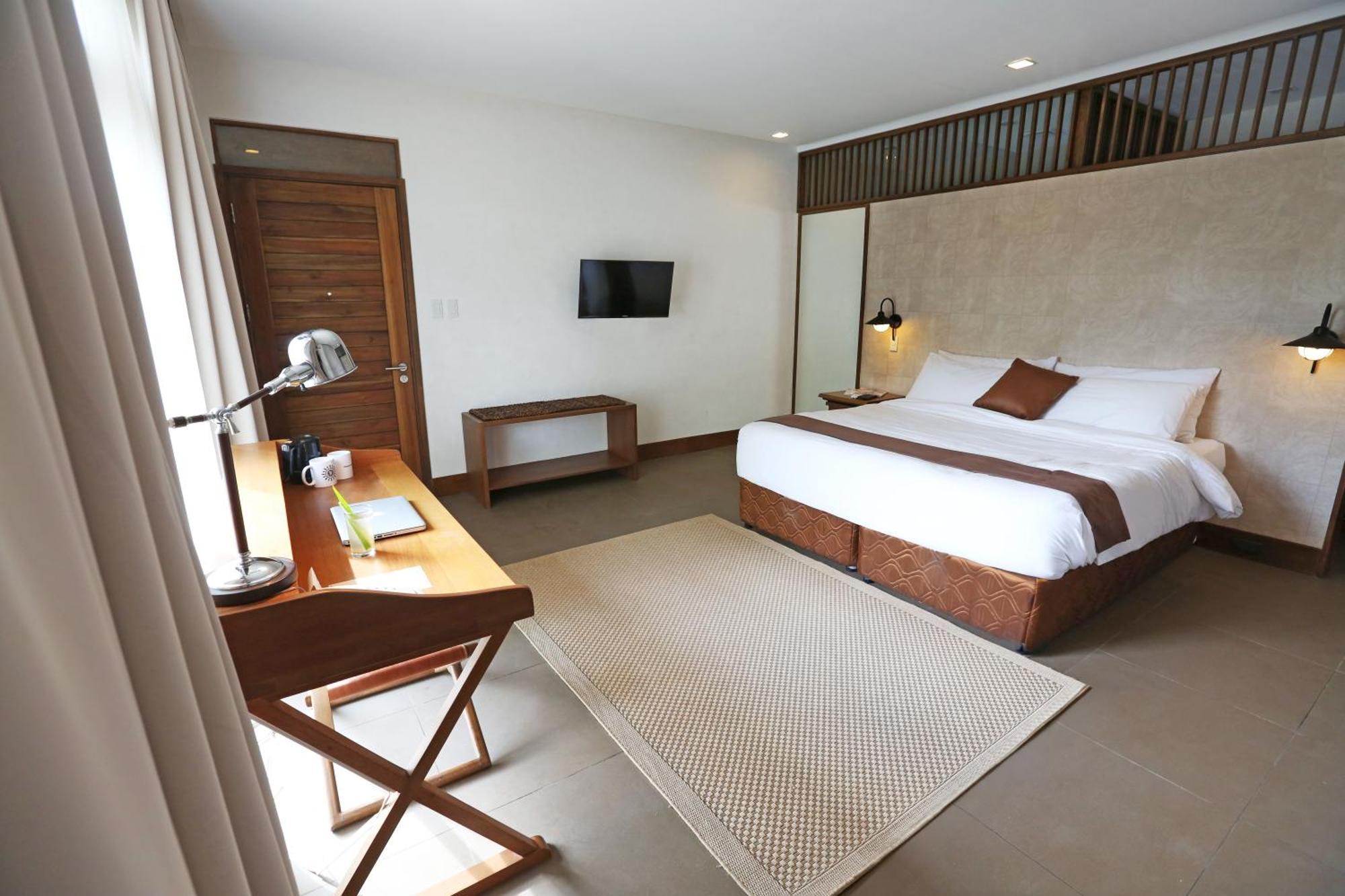 Hotel The Funny Lion - Coron Extérieur photo